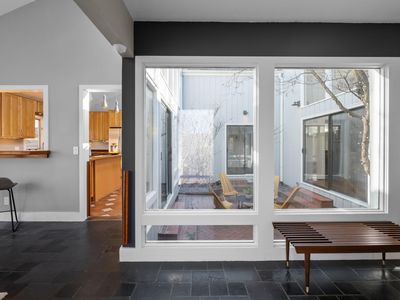 627 Kensington Dr, Chapel Hill, NC, 27514