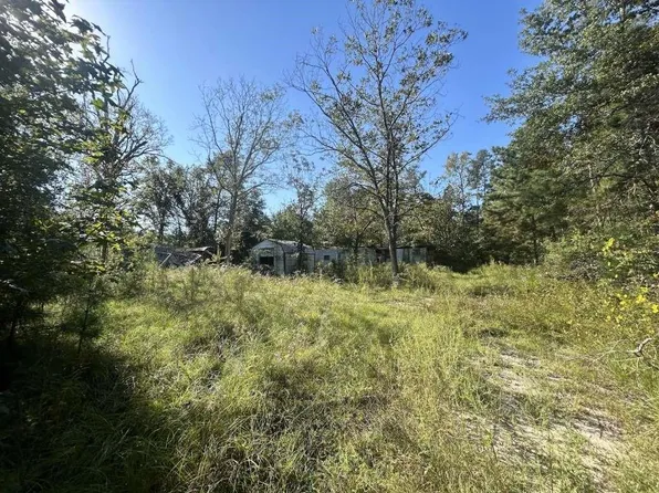 968 Church St, Brookeland, TX 75931