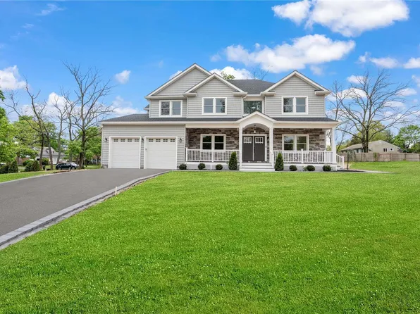 1 Carmine Court, Commack, NY 11725