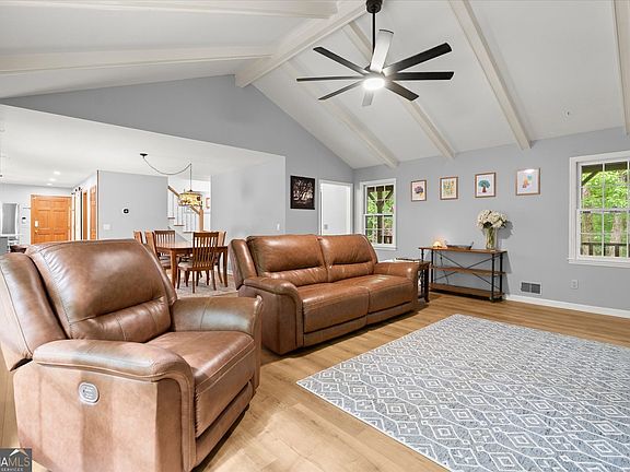 2nd image of 4052 Oak Harbour Cir