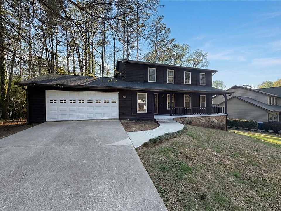 1st image of 300 Martingale Dr