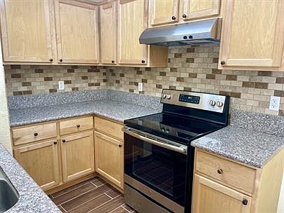 1st image of 12226 Osborne Pl #25