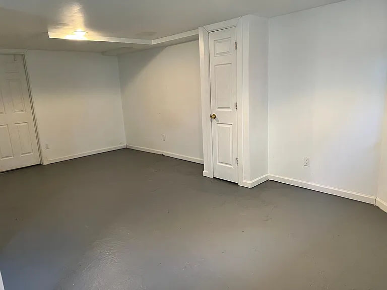 126 Orange St — Photo 22