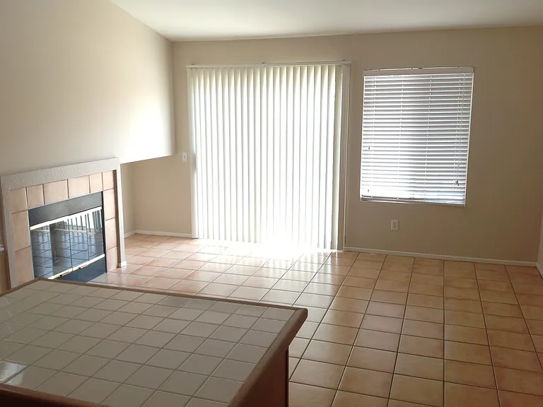 13785 Salado Way — Photo 4