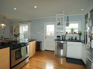 2009 NE Thompson St, Portland, OR 97212
