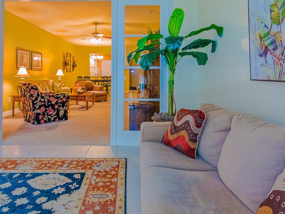 1st image of 31 Harbour Isle Drive W #101