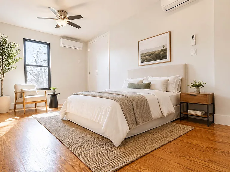 209 Sumpter St #1R — Photo 2