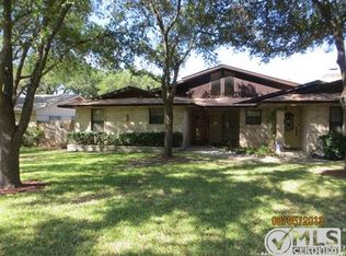 303 Silver Sands Dr W, San Antonio, TX 78216