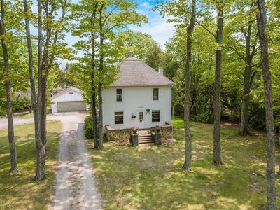 12570 N Cathead Point Rd, Northport, MI, 49670