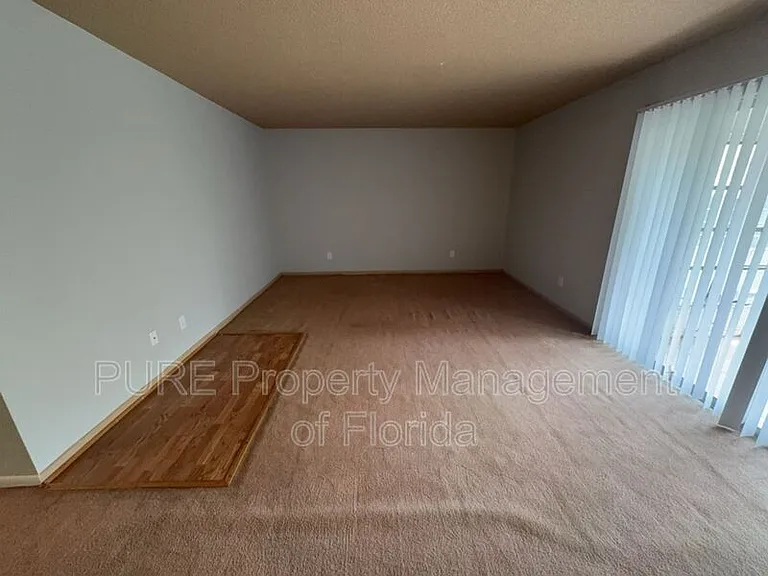 549 Fairways Dr #B — Photo 15