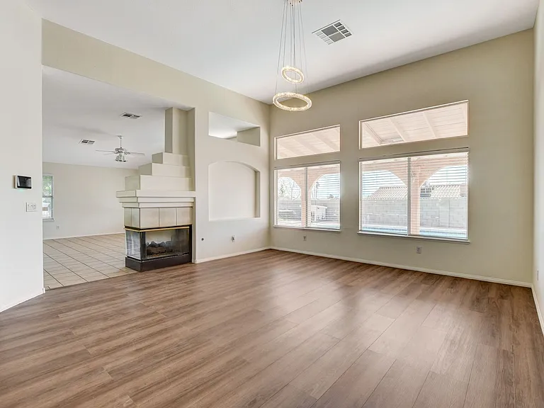 1371 Aultman Ct — Photo 4