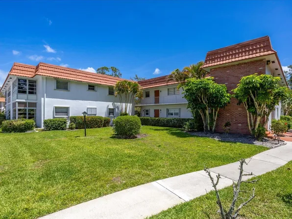 2600 SE Ocean Boulevard #N8, Stuart, FL 34996