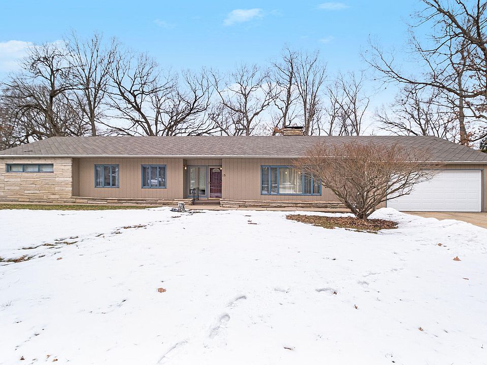 1st image of 25 Laurel Dr