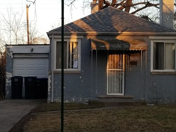 2nd image of 15372 Plainview Ave