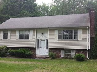 28 Hampstead Rd, Salem, NH 03079