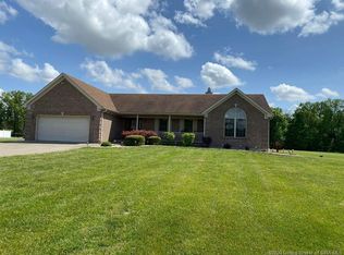 169 W Stoneybrook Rd, Austin, IN 47102