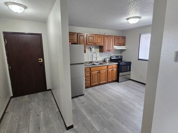 510 1/2 S 1st St #1-4