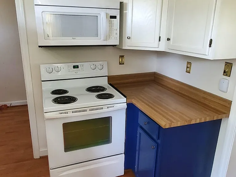 8421 Richmond Ave — Photo 7