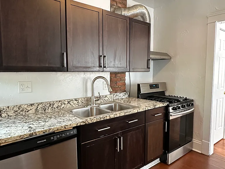 1672 Belmar Rd — Photo 2