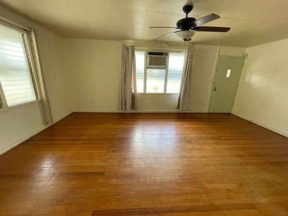 4th image of 913 Coolidge St Building F1