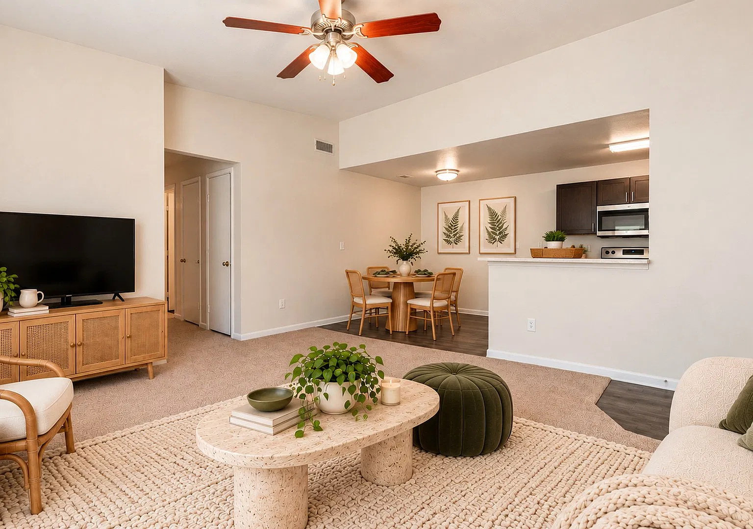 River Oaks Villas — Photo 2