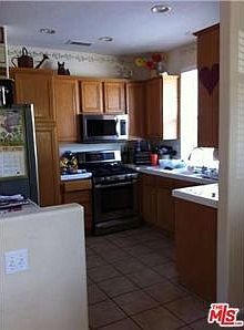 5th image of 28488 Mayfair Dr