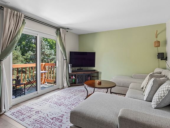 5th image of 2234 Abbeywood Dr APT C