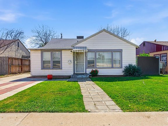 2nd image of 2901 California Ave