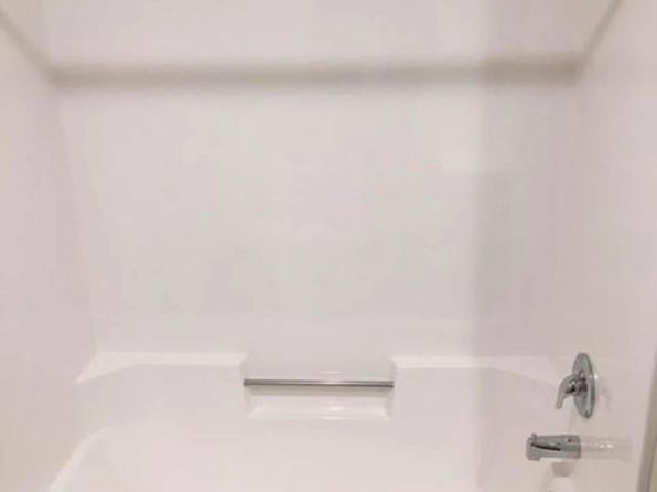 922 Charles St APT 210