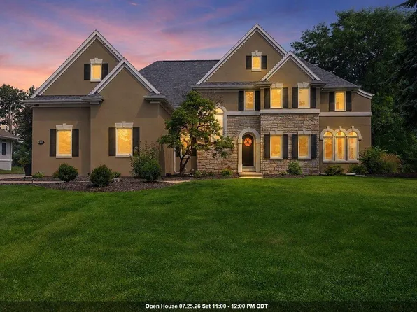 1111 HUNTINGTON WAY, Suamico, WI 54173