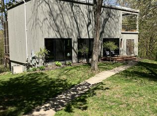 N6527 1323rd St, Prescott, WI 54021