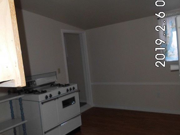 4th image of 945 Brockway Ave #B