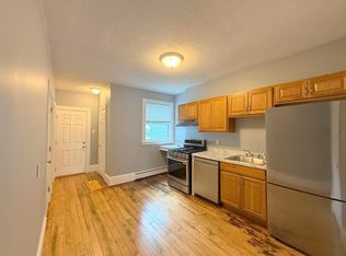 36 Plymouth St #2, Cambridge, MA 02141