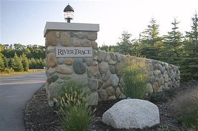 1st image of River Trce