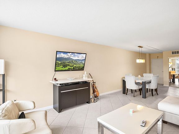 5th image of 3450 S Ocean Boulevard #106