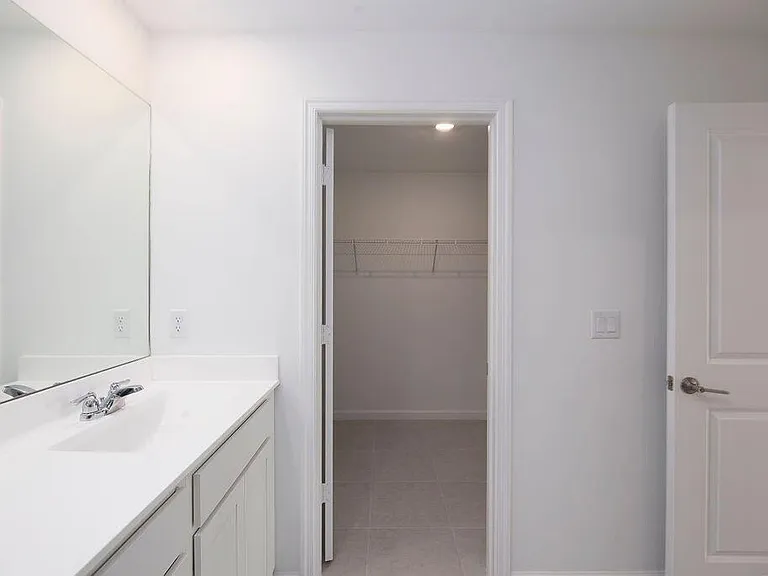 11146 NW Fernbrook Dr — Photo 20