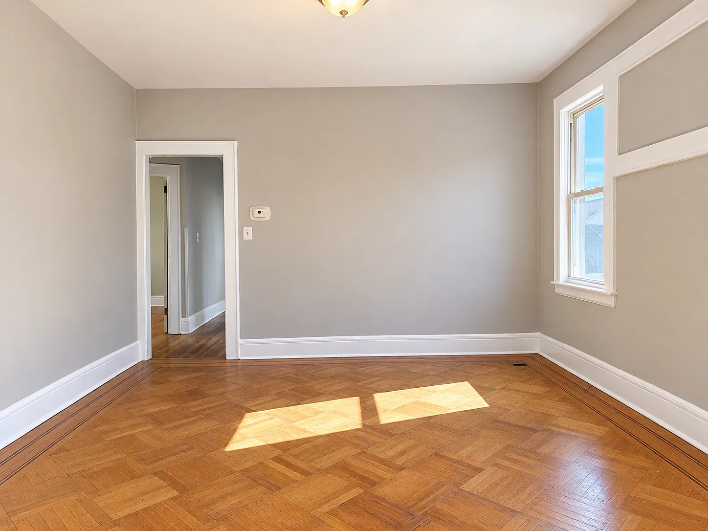 3 bed, $2,500 — Photo 2