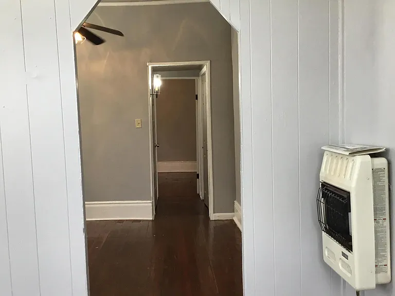 2221 N Prieur St — Photo 15