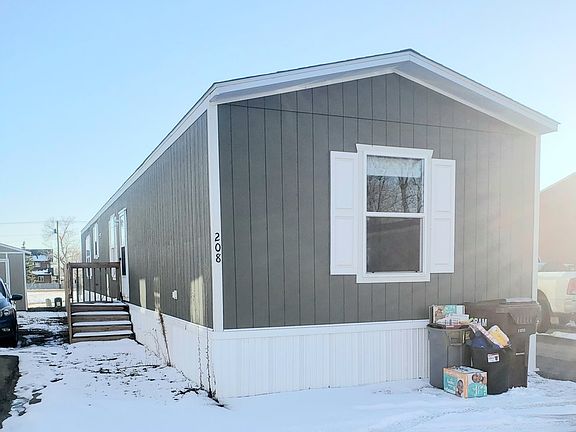 2nd image of 208 Street #B