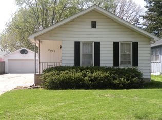 2013 S Douglas Ave, Springfield, IL 62704