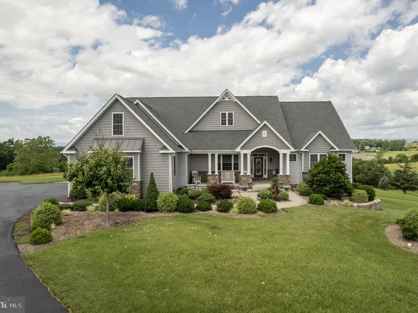 361 Riley Mill Ln, Middletown, VA 22645