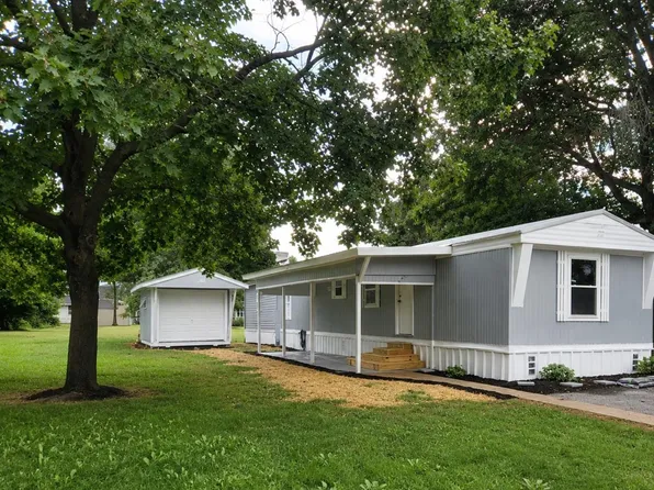 1 Park St, Mount Holly Springs, PA 17065