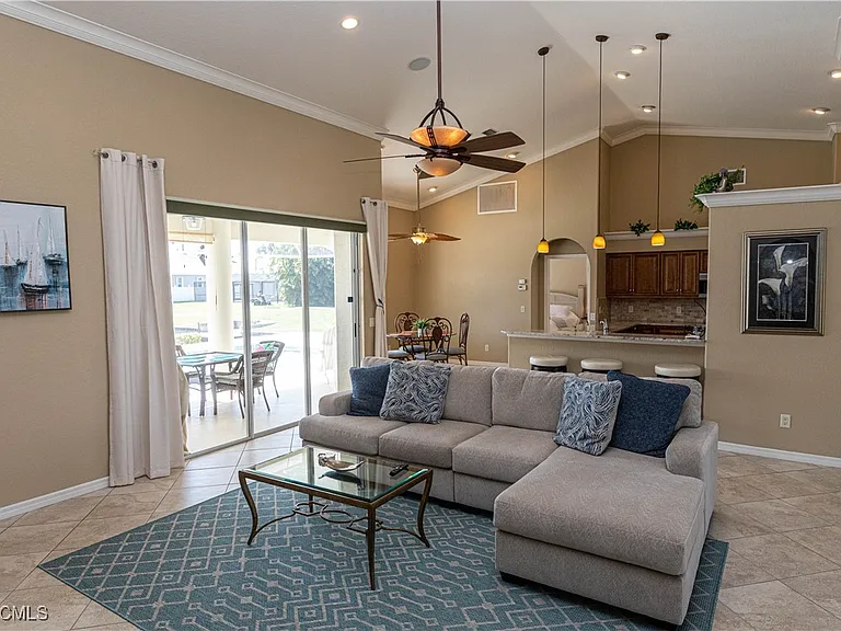 4701 Sands Blvd — Photo 24