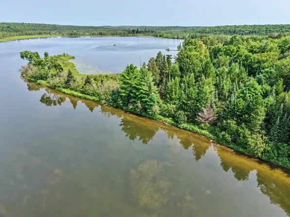 1780 Sugar Bush Rd, Watersmeet, MI 49969