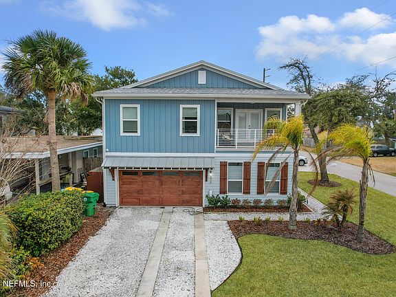 2nd image of 636 8TH Avenue N