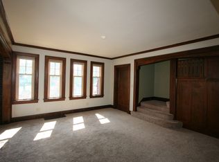 74 S Grandview Ave, Dubuque, IA 52003