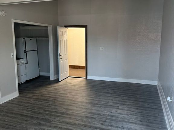 2nd image of 138 N Main St #5