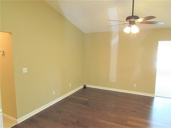 4th image of 6983 Timbers East Ln