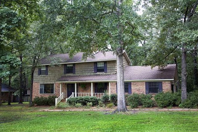 1st image of 109 Lakeway Dr