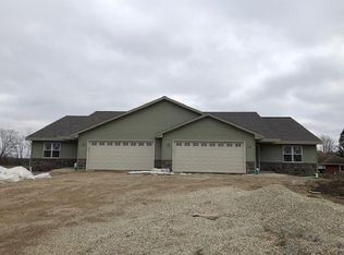 1521 Lena Ln, Fort Atkinson, WI 53538